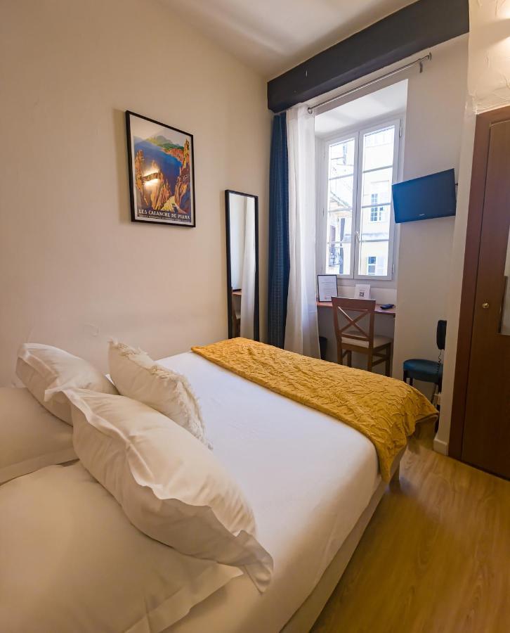 Hotel Posta Vecchia 바스티아 외부 사진