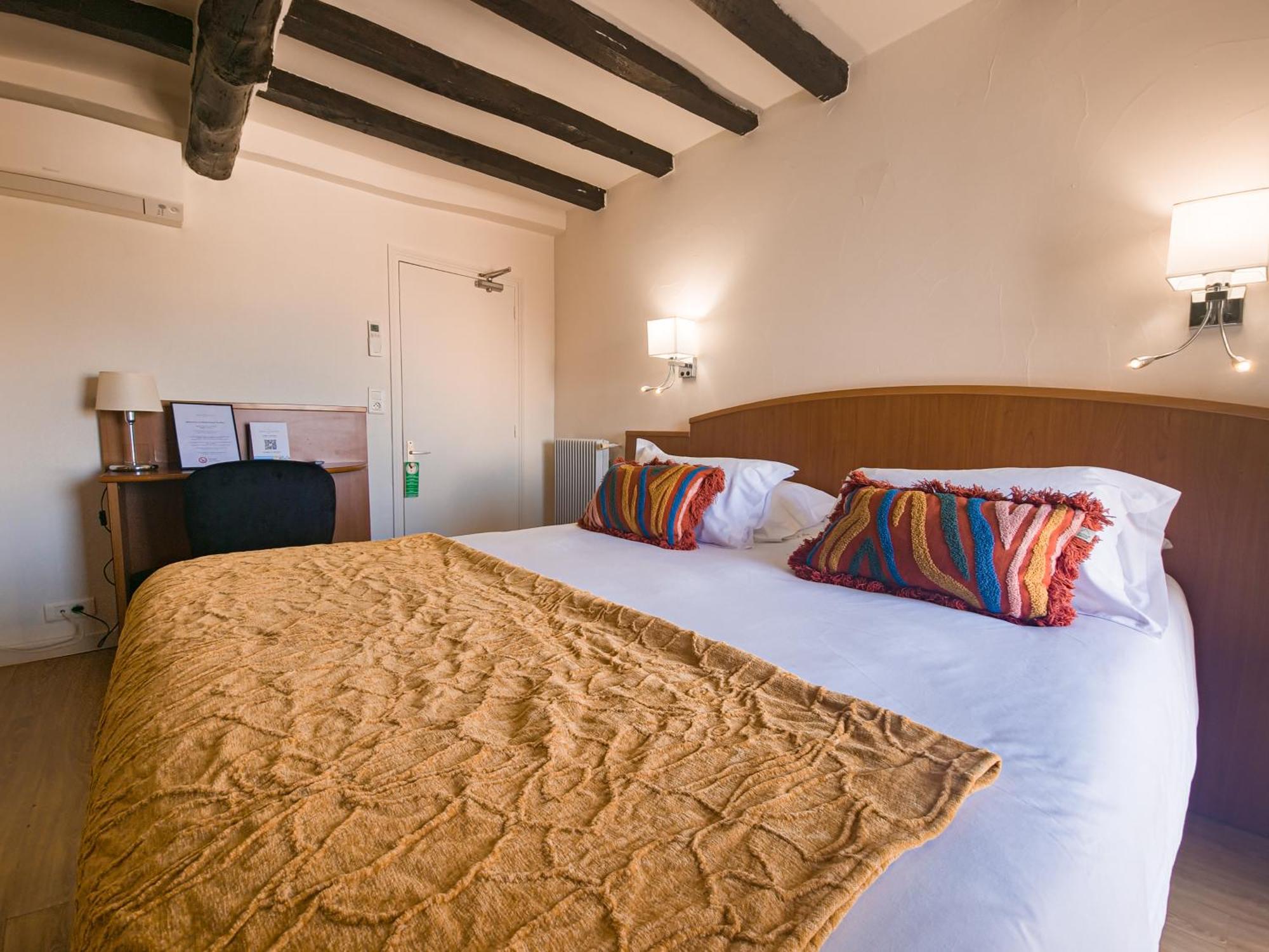 Hotel Posta Vecchia 바스티아 외부 사진